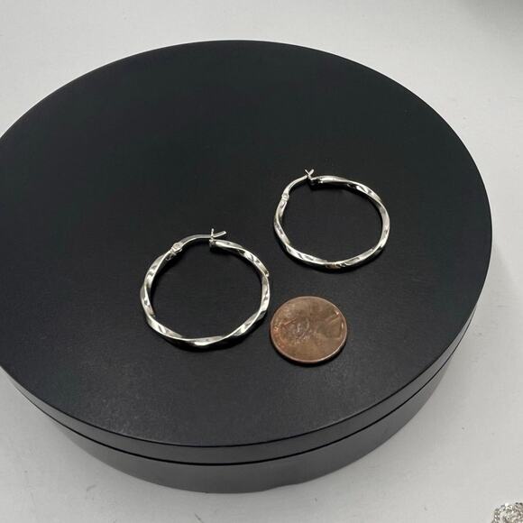 FZN IN 925 Designer Sterling Silver Twisted Hoop Pierced Earrings - Picture 4 of 8